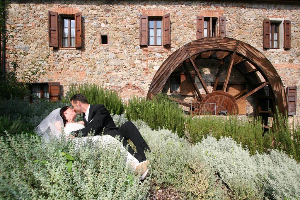 Agriturismo Il Mulino Delle Pile キウズディーノ エクステリア 写真