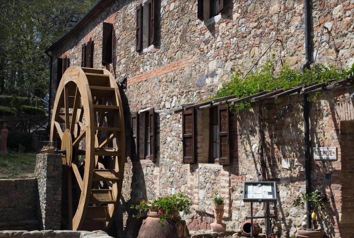 Agriturismo Il Mulino Delle Pile キウズディーノ エクステリア 写真